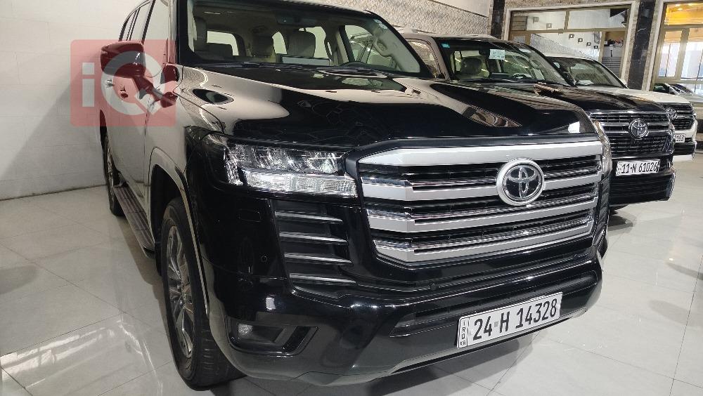 تويوتا لاندكروزر